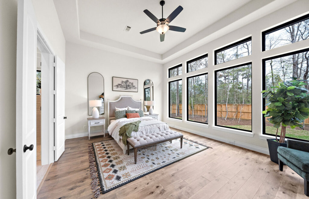 Master Bedroom - Ravenna Homes new model home in The Woodlands Hills