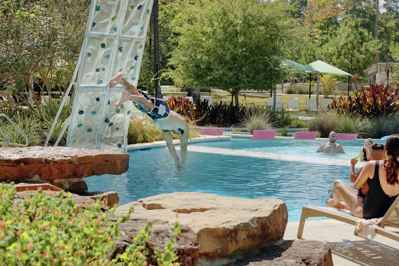 Five Reasons Why Homebuyers Choose The Woodlands Hills