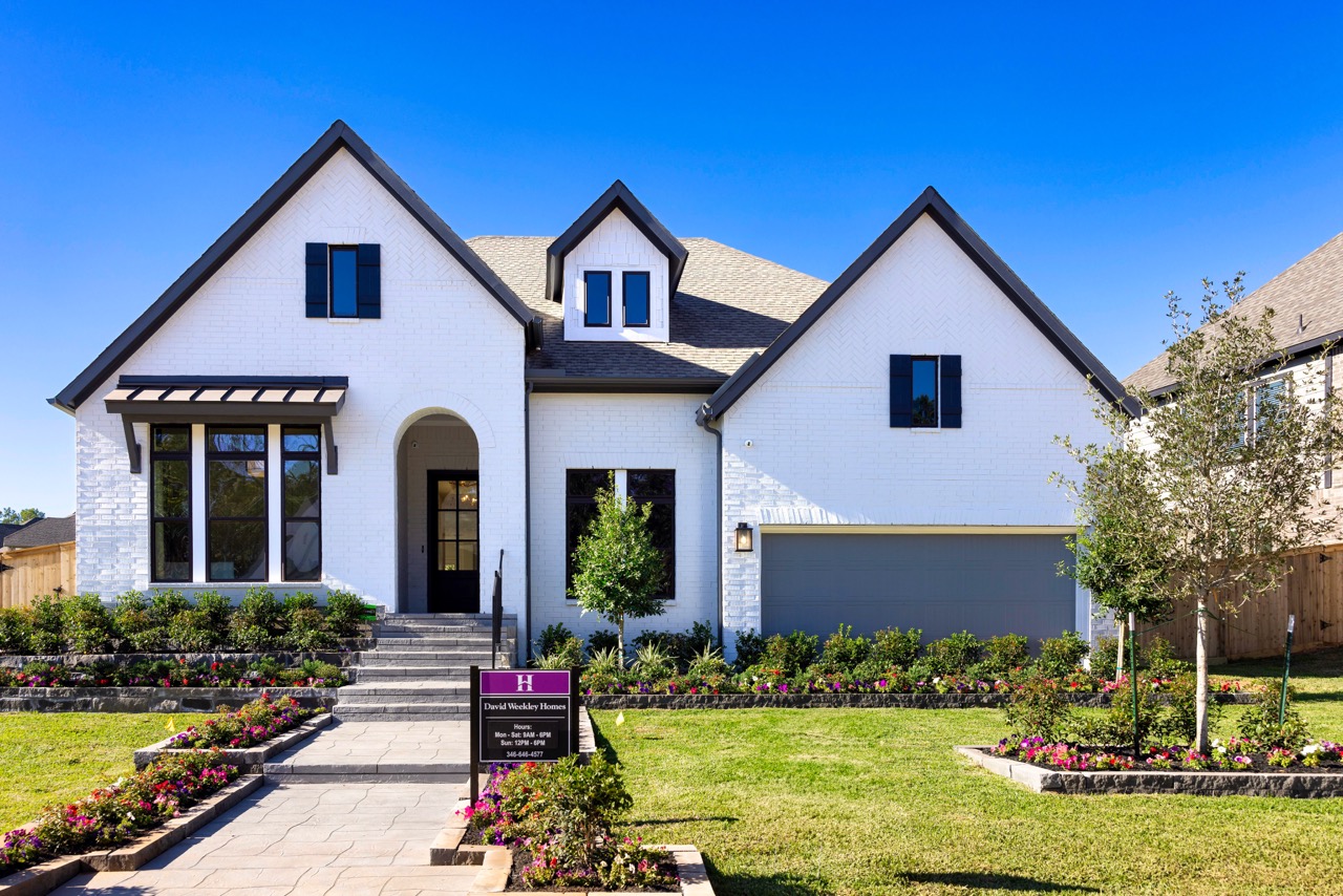 Purchase a Move-In Ready Home and Get $5,000 from Howard Hughes, Plus Additional Incentives from Builders this Fall
